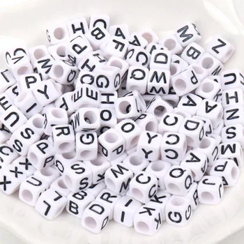 6MM 7MM Beyaz Yuvarlak A-Z Alfabe Mektubu Akrilik Gevşek halka boncuk Takı Yapımı için diy bilezik Aksesuarları