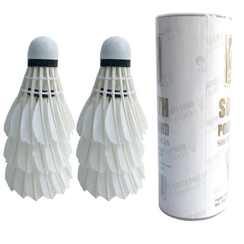 Badminton Raketle Beyaz Kaz Kurulu Tüy Uçan Istikrar Dayanıklı Raketle Topu 3 pcs / 6 pcs tüy raketle kapalı